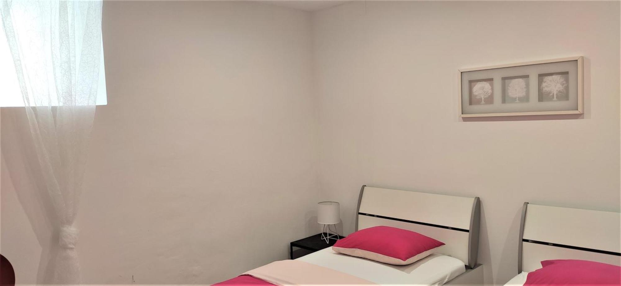 Apartments Armonia Podstrana Luaran gambar
