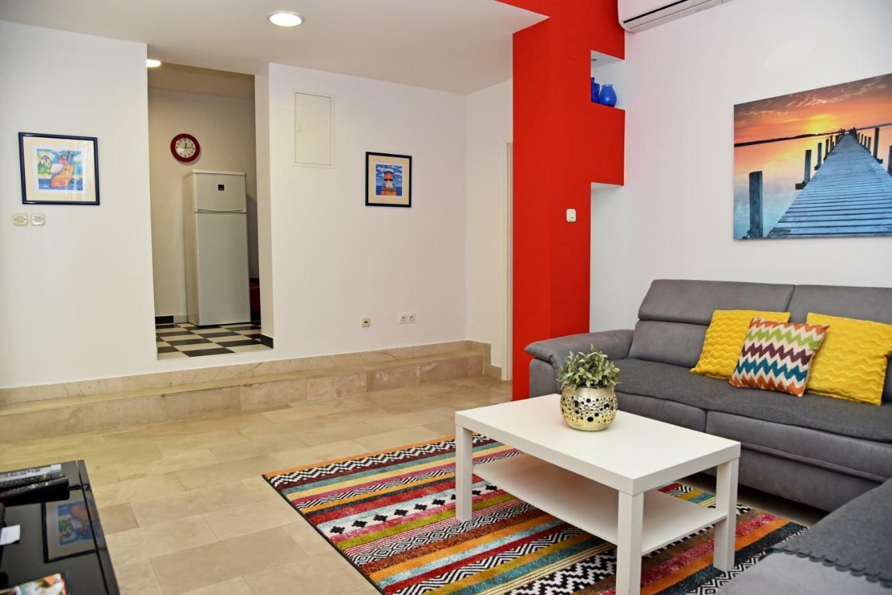 Apartments Armonia Podstrana Luaran gambar